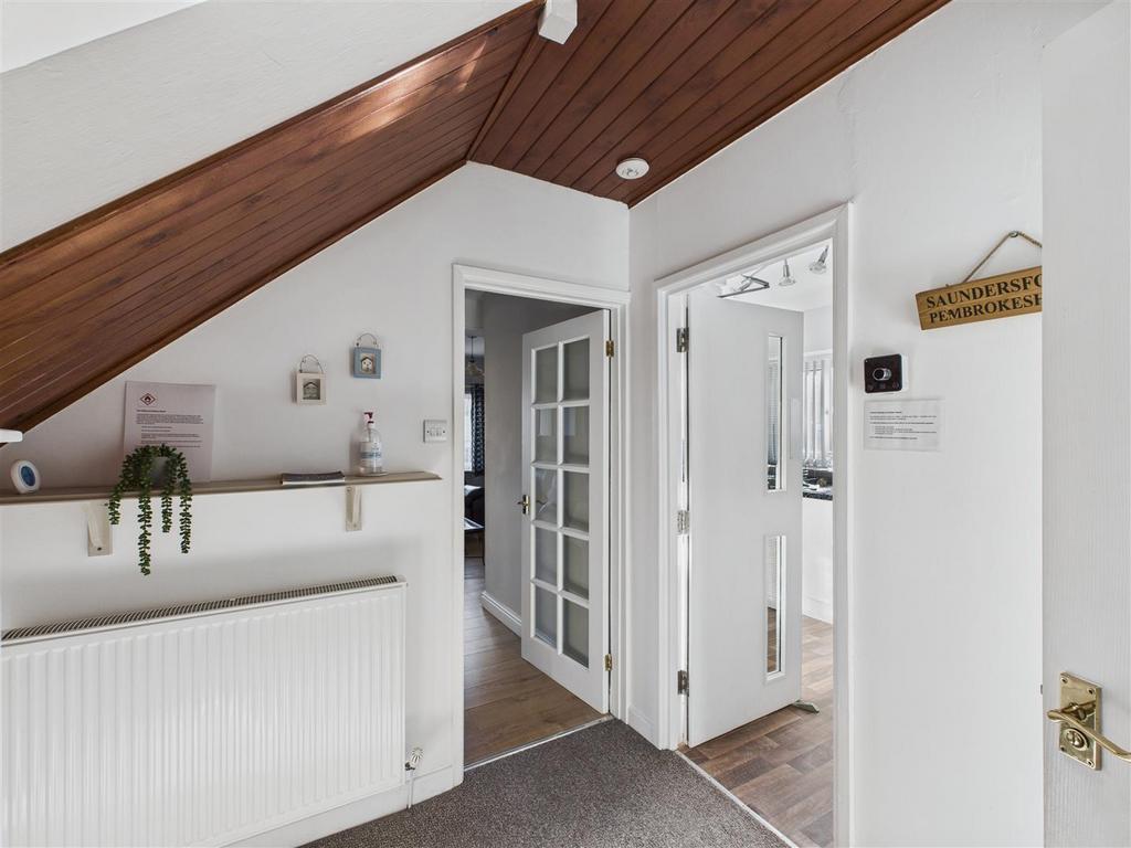 Entrance / Hallway