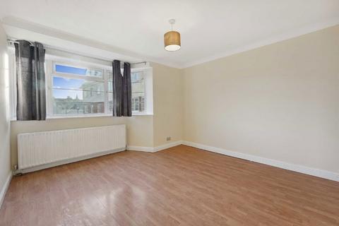 undefined, Upper Tooting Road, London SW17