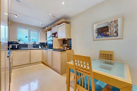 2 bedroom apartment for sale, Marsland Road, Sale M33