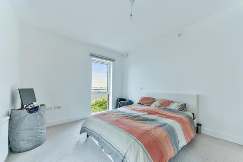 2 bedroom apartment to rent, Millet Place, Pontoon Dock London E16