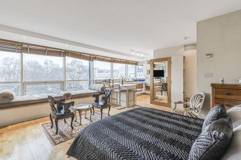 Studio for sale, 152, Grosvenor Road, Westminster, London