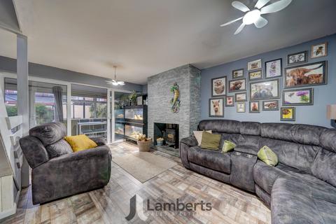 undefined, Pembridge Close, Winyates West, B98