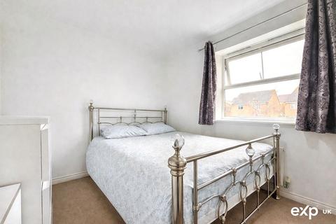 2 bedroom flat for sale, Reeve Close, Leighton Buzzard LU7