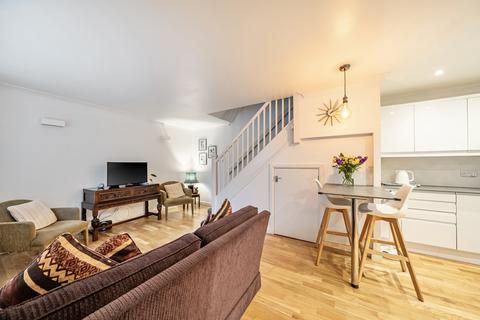2 bedroom end of terrace house for sale, Whelan Way, Wallington SM6