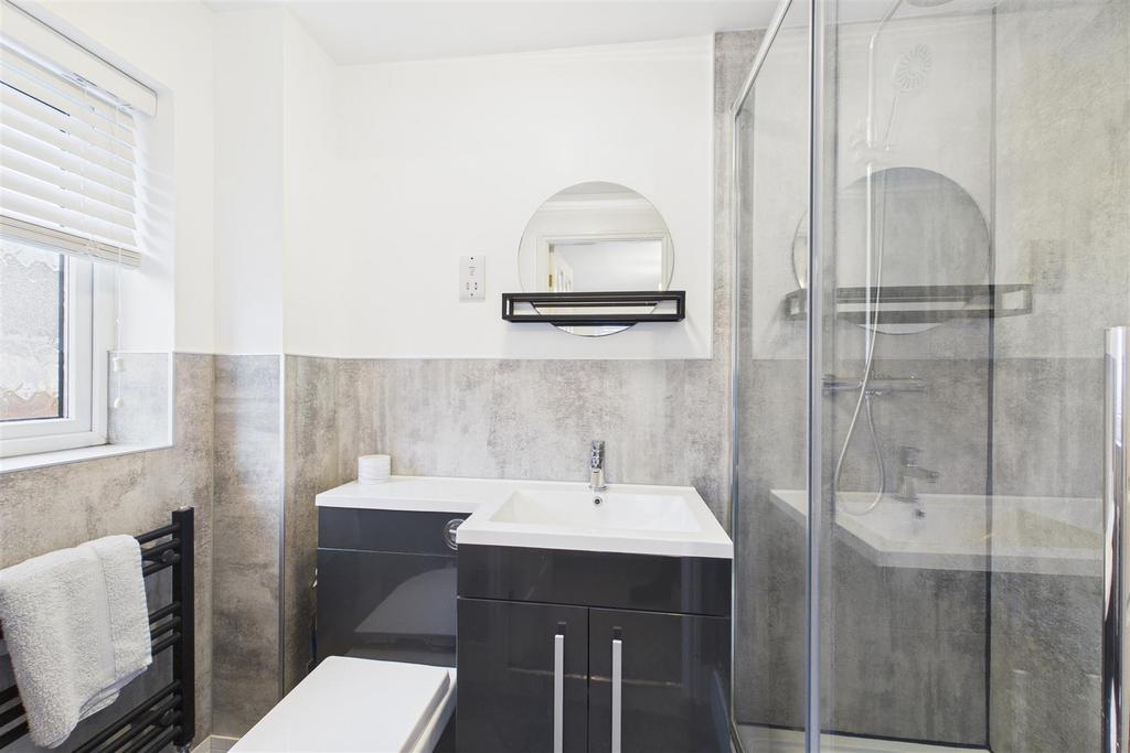 Ensuite
