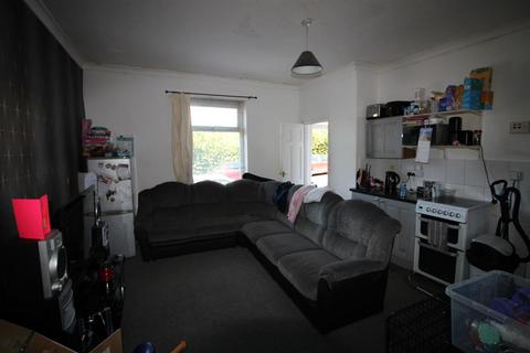 2 bedroom terraced house for sale, Law Street, Birstall, Batley