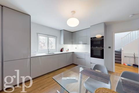 2 bedroom apartment to rent, Bathurst Street, Hyde Park, W2