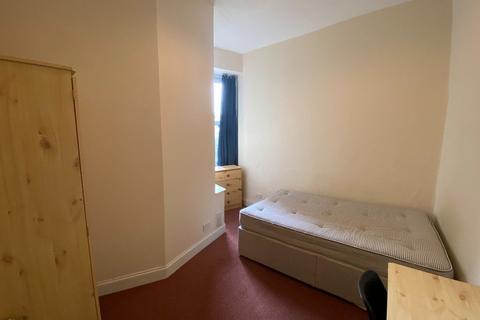 undefined, Teviot Place, Edinburgh, EH1