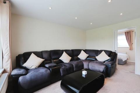 undefined, Oakamoor Close, Chesterfield, S40