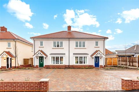3 bedroom detached house for sale, New Century Road, Laindon, Basildon, Essex, SS15