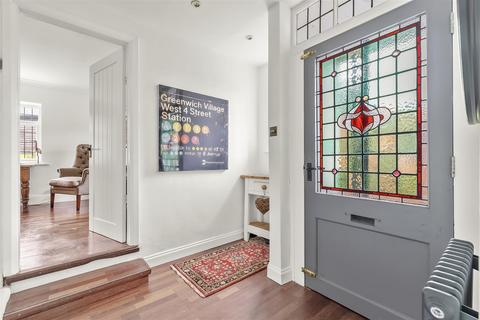 3 bedroom detached house for sale, Queens Road, Ilkley LS29