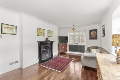 3 bedroom detached house for sale, Queens Road, Ilkley LS29