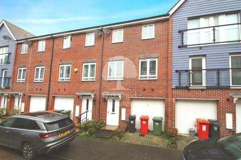 undefined, Chadwick Road, Langley SL3