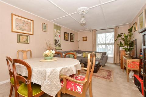 undefined, Snargate Street, Dover CT17