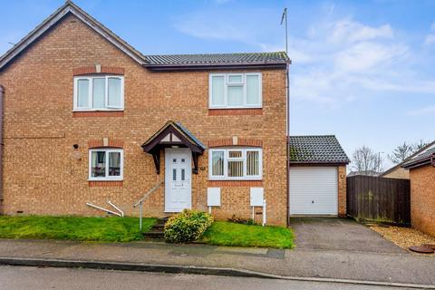 undefined, St Vincents Avenue, Kettering NN15