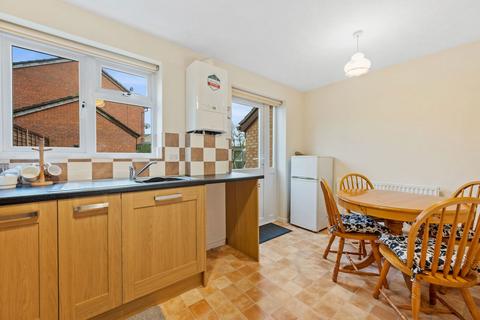 undefined, St Vincents Avenue, Kettering NN15