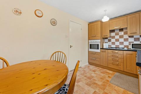 undefined, St Vincents Avenue, Kettering NN15