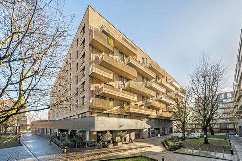 2 bedroom flat for sale, Bollo Bridge Road, London W3