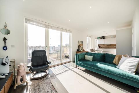 2 bedroom flat for sale, Bollo Bridge Road, London W3