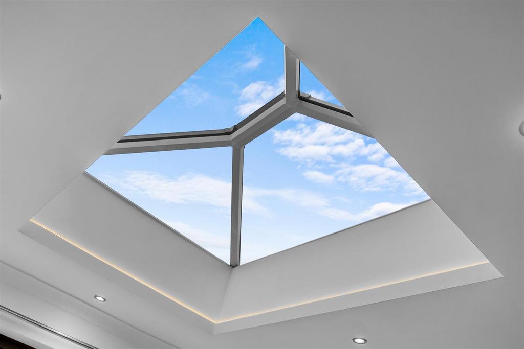 Skylight Window Feature