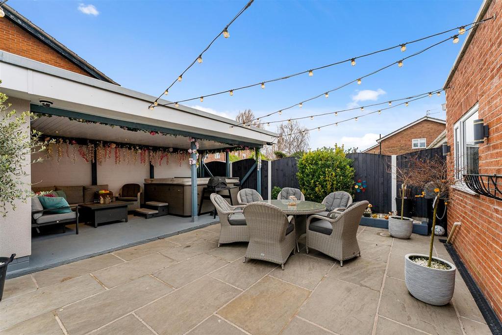 Covered Patio 2