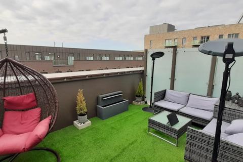 2 bedroom apartment for sale, Cantwell House, Shipbuilding Way, London, E13