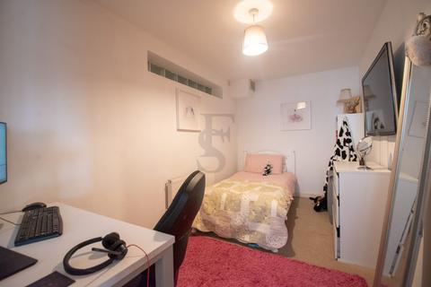 undefined, Larchmont Road, Leicester
