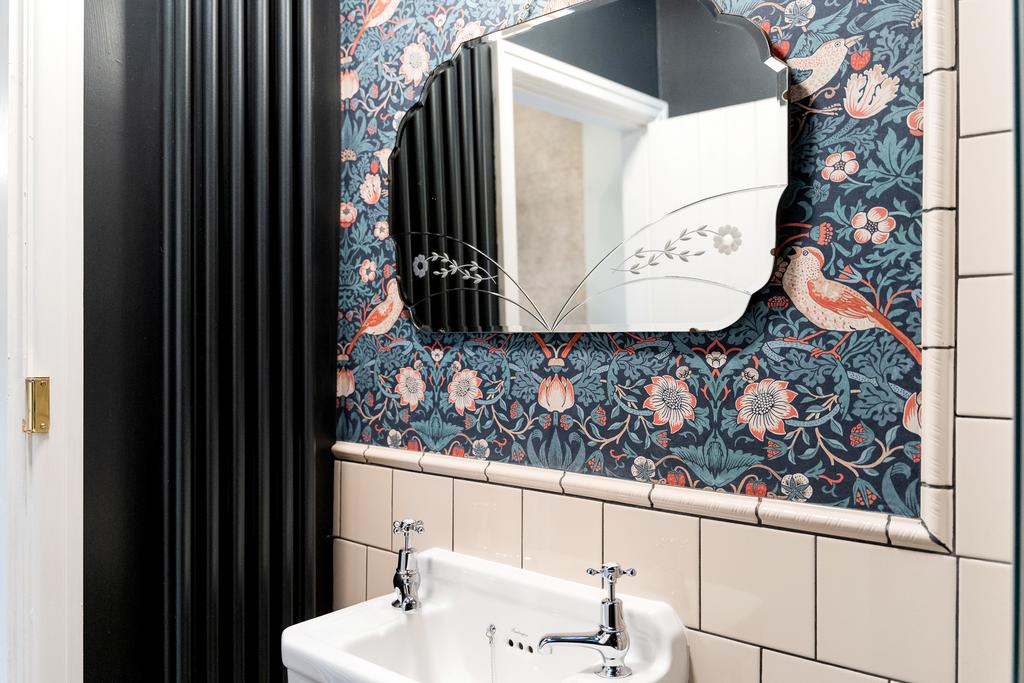 155 COMPSTALL ROAD Bath 18.jpg