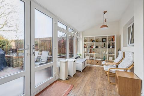 5 bedroom end of terrace house for sale, Bramley Gardens, South Oxhey, Watford, WD19