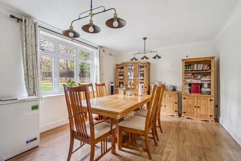 5 bedroom end of terrace house for sale, Bramley Gardens, South Oxhey, Watford, WD19