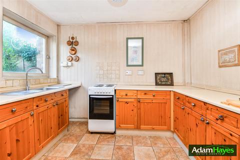 2 bedroom terraced house for sale, Heath View, London N2