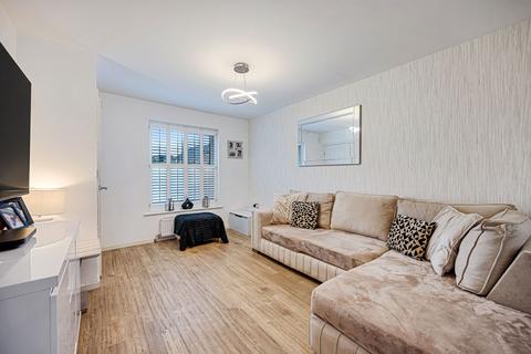 3 bedroom semi-detached house for sale, Meadow View, Worsley, M28