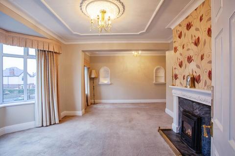 3 bedroom detached house for sale, Park View Road, Chapeltown, Sheffield