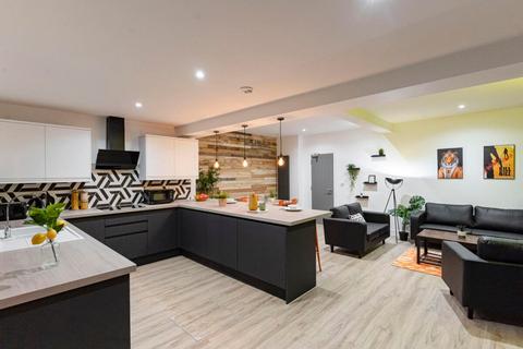 6 bedroom house to rent, Cumberland Street, Hampshire PO1