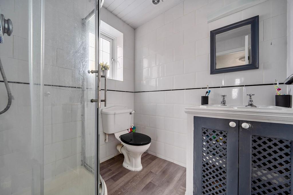 Bedroom One En-Suite