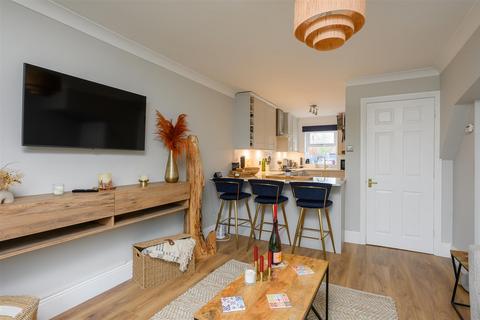 2 bedroom semi-detached house for sale, St Lukes Grove, Clifton, York, YO30 6DD