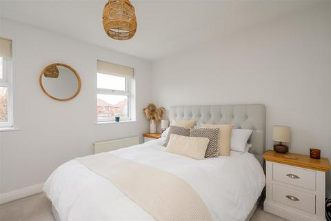 2 bedroom semi-detached house for sale, St Lukes Grove, Clifton, York, YO30 6DD