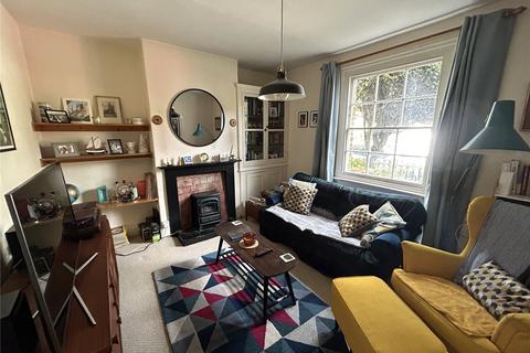 2 bedroom house to rent, Archbishops Place, SW2