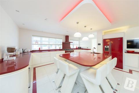 6 bedroom detached house for sale, Poole Road, Hornchurch, RM11