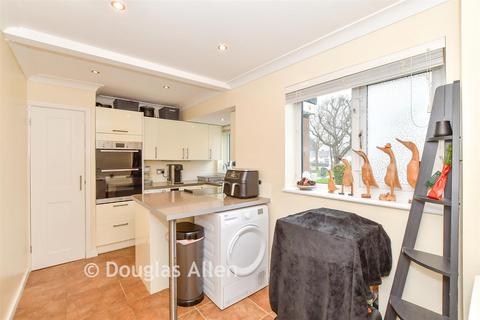 undefined, Cross Green, Basildon, Essex