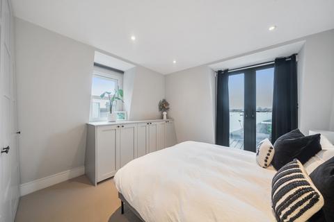 1 bedroom flat to rent, Garratt Lane, Earlsfield, London, SW18