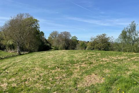 undefined, Greenhill, Kyrewood, WR15