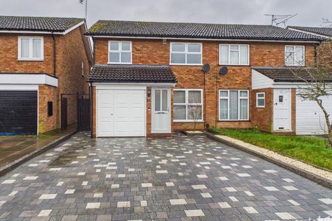 undefined, Leighton Buzzard LU7