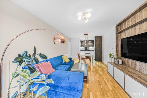 2 bedroom apartment for sale, Altitude Point, N8