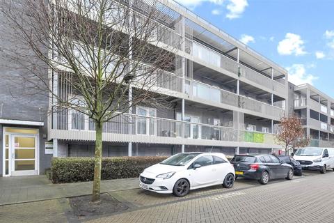 1 bedroom flat to rent, De Pass Gardens, Barking