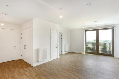 1 bedroom apartment to rent, Apex Gardens, Seven Sisters London N15