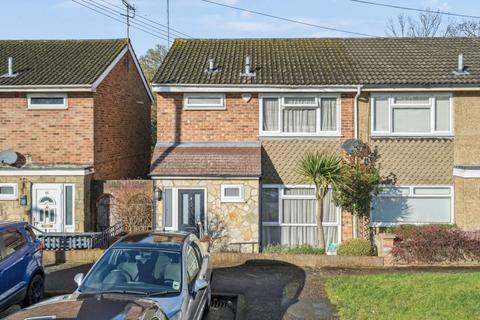 undefined, Finians Close, Uxbridge, UB10