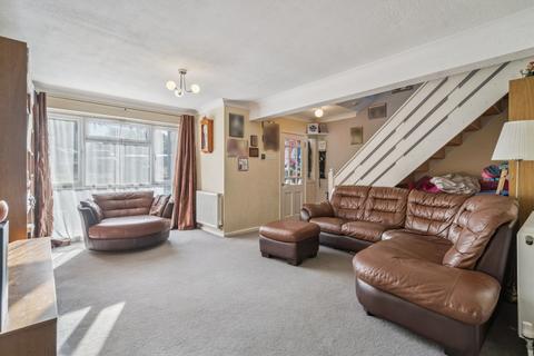 undefined, Finians Close, Uxbridge, UB10