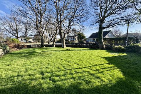 2 bedroom detached bungalow for sale, Llanfawr Road, Holyhead, Anglesey, LL65