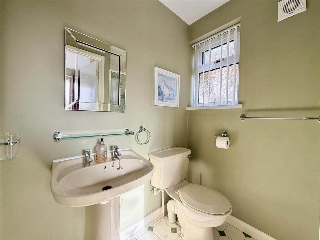 Ensuite